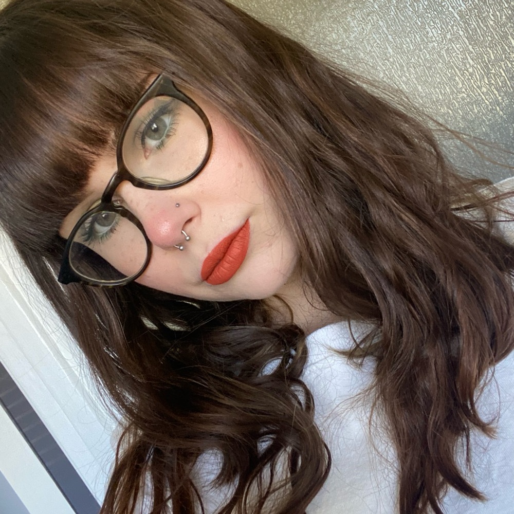 Meet your Posher, Dasha
